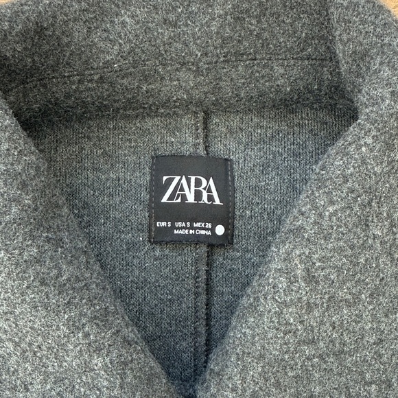 ZARA Jacket - Picture 2 of 5